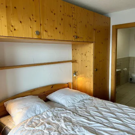 Pleasant With Balcony * فييسوناز