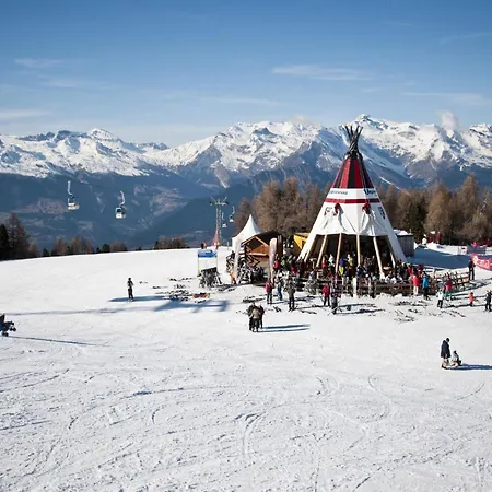 Pleasant With Balcony *