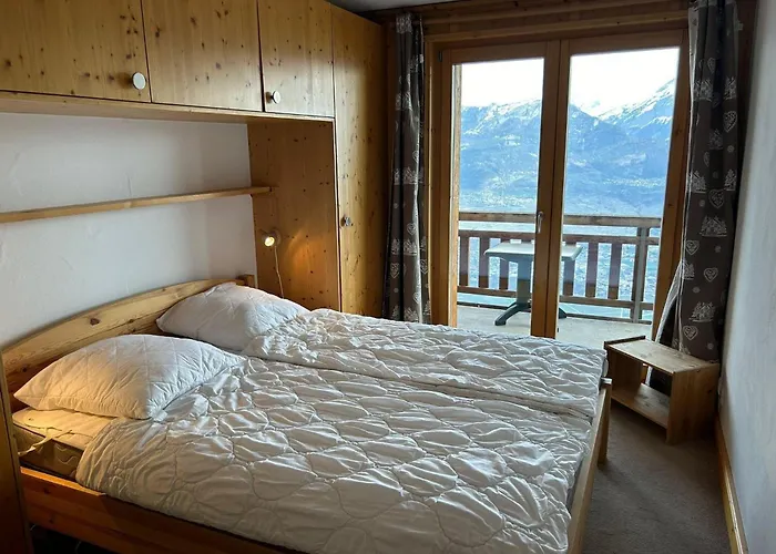 Pleasant With Balcony 아파트 *