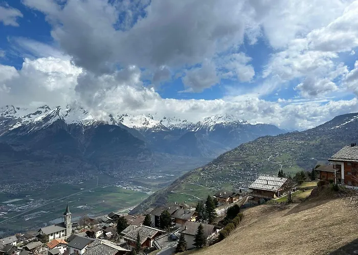 Pleasant With Balcony Apartament