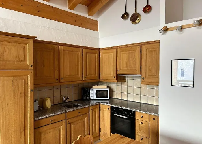 Apartament Pleasant With Balcony