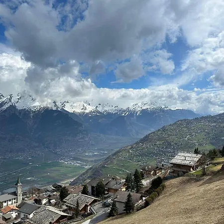 Pleasant With Balcony דירה